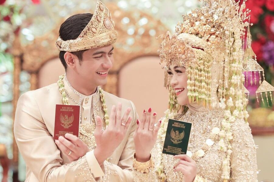 Doa memegang ubun-ubun istri setelah akad nikah