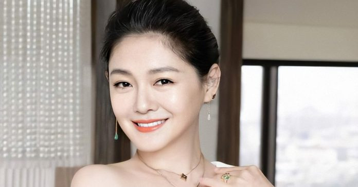 Profil Singkat dan Fakta mengenai Artis Barbie Hsu