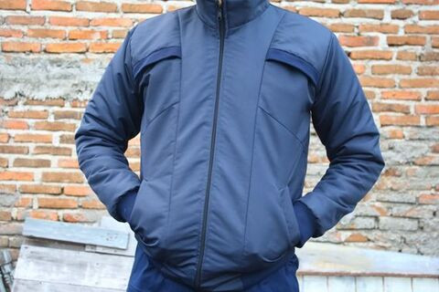 7 Jenis Bahan Jaket Terbaik untuk Berbagai Model Jaket