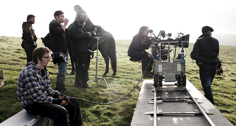 Tak Hanya Menghibur, Ini 6 Manfaat Behind The Scene pada Pembuatan Film