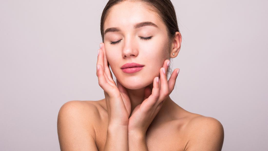 Mulai Rp3 Ribuan, Ini 5 Produk Skincare Untuk Kecilkan Pori-Pori Wajah