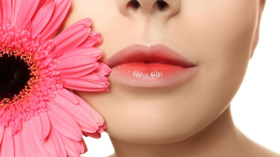 Kombinasi Warna Ombre Lip Yang Sesuai Dengan Warna Kulitmu