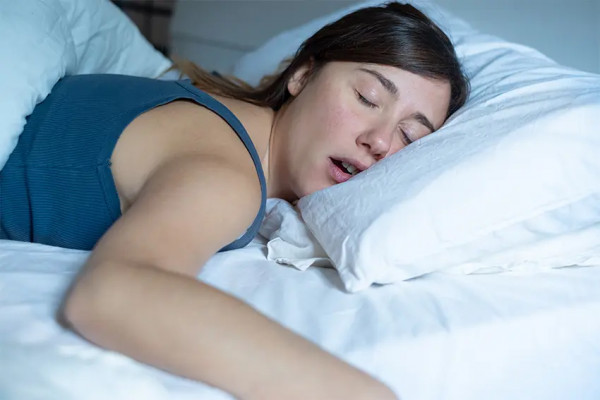 Sering Dianggap Sepele, Ini 7 Penyebab Tidur Ngiler