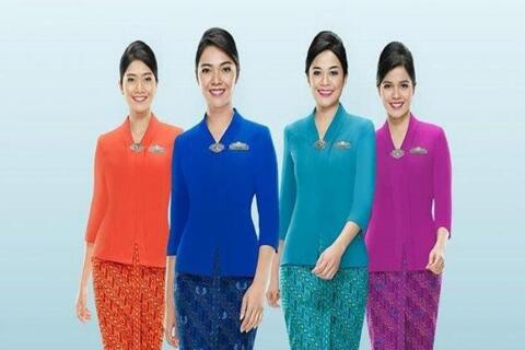 Ciri Khas Seragam Pramugari 5 Maskapai Penerbangan Indonesia