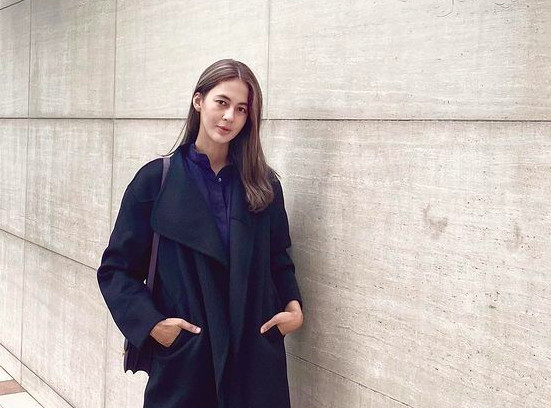 Kenakan Hijab, Paula Verhoeven: Cocok Gak Nih?