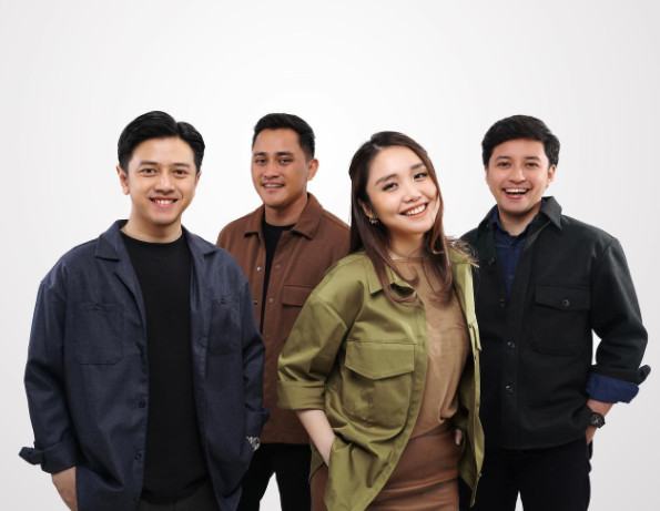 Rayakan 13 Tahun Berkarier, HIVI! Gelar Konser untuk Penggemar