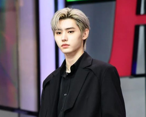 Jalani Operasi Rhinitis, Sunghoon ENHYPEN Diminta Istirahat Total