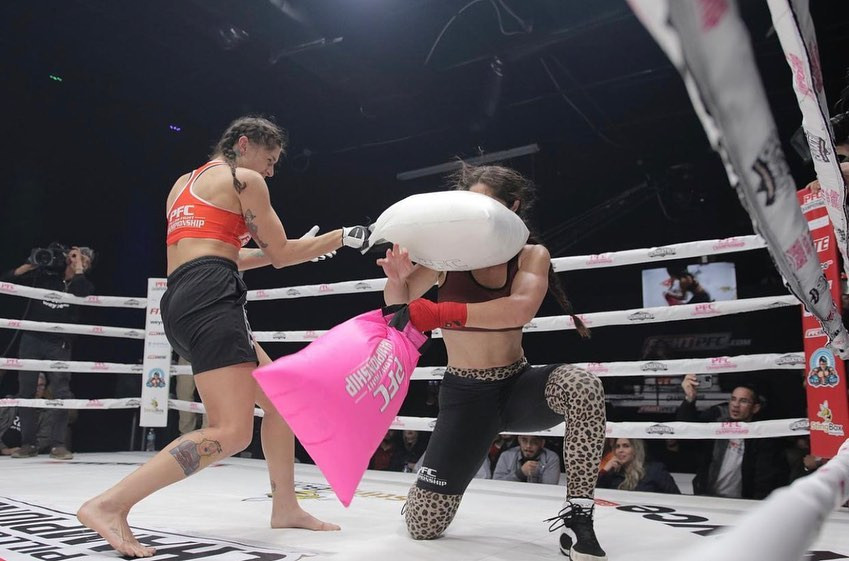 Dulu Permainan di Kasur, Kini Perang Bantal Jadi Olahraga Profesional