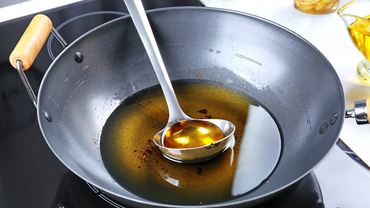 Jarang Diketahui, Ini 5 Manfaat Minyak Goreng Bekas Pakai