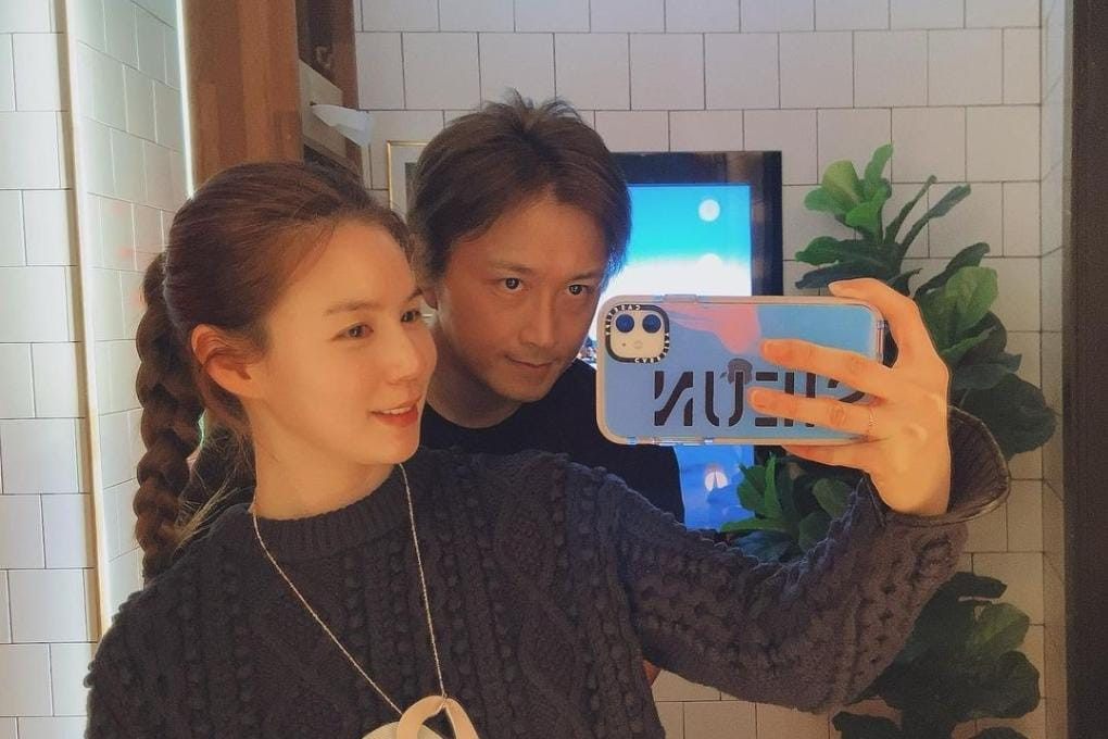 Sempat Alami Keguguran, Park Si Eun dan Jin Tae Hyun Umumkan Kehamilan