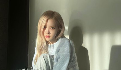 Batal ke Luar Negeri, Rose Blackpink Dinyatakan Positif Covid-19