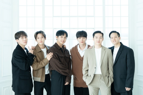 4 Anggota Positif Covid-19, BTOB Tunda Konser Anniversary ke-10