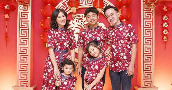 Kakak Idaman, Intip Potret Kebersamaan Betrand Peto Bersama Thalia dan Thania