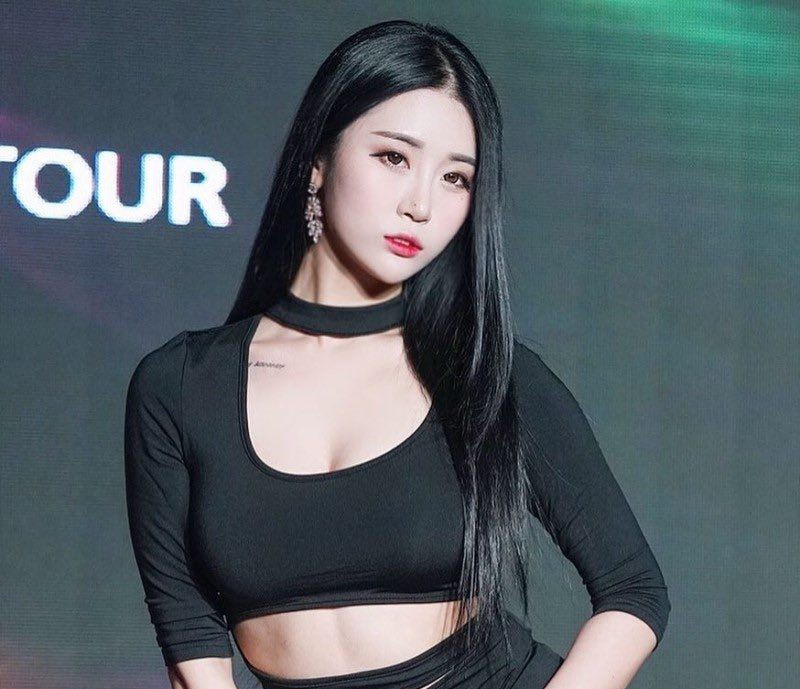 Tuai Kontroversi, Bomi Girl Crush Jadi Idol Korea Pertama Pemilik Akun Onlyfans