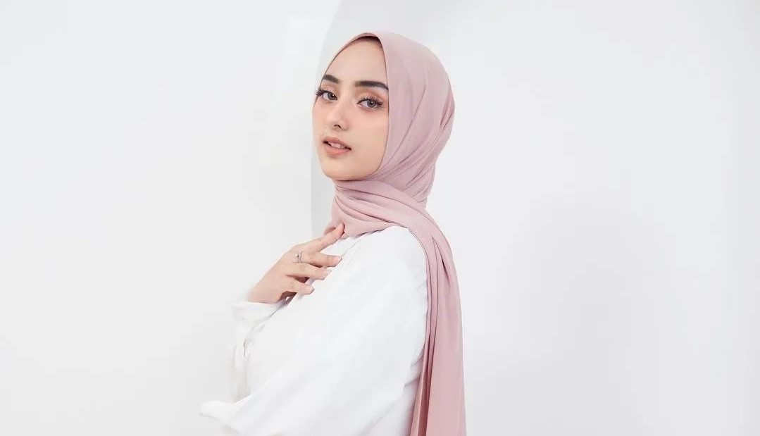 Diisukan Hamil Anak Doni Salmanan, Begini Tanggapan Dinan Fajrina