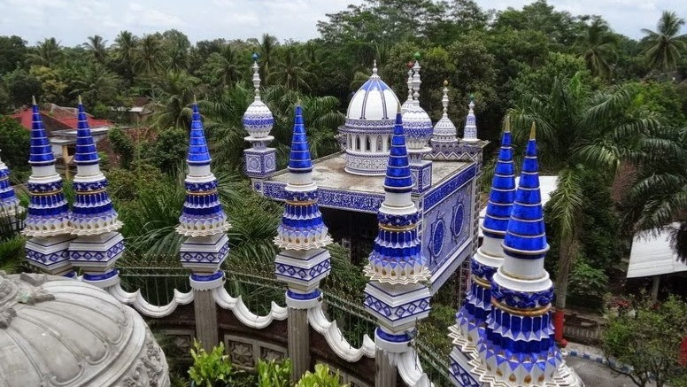 Menakjubkan 6 Masjid Di Indonesia Yang Memiliki Arsite