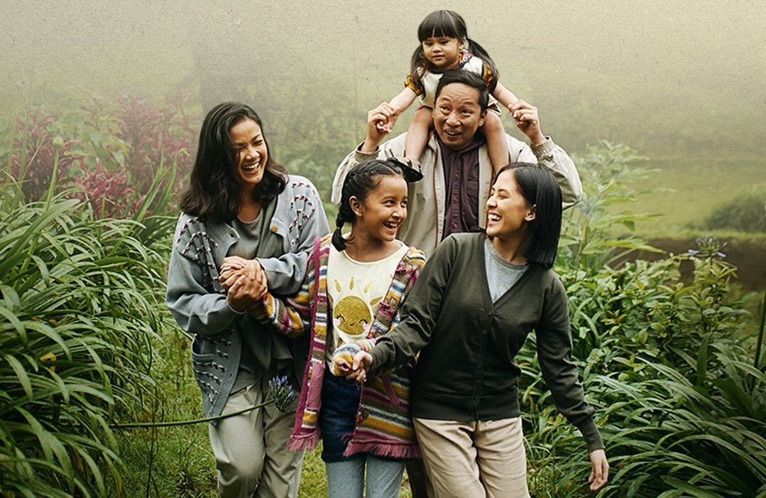 Visinema Pictures Resmi Bagikan Poster Dan Jadwal Tayang Film "Keluarga Cemara 2"