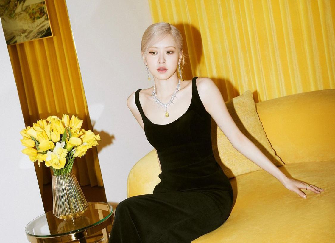 Rose BLACKPINK Diklaim sebagai Idol Korea dengan Tubuh Terbaik untuk Fashion