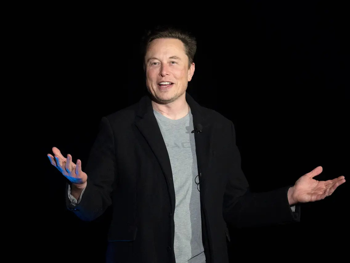 Rumah Elon Musk Mati Lampu Saat B20, Warganet: Gak Punya Emergency Lamp?