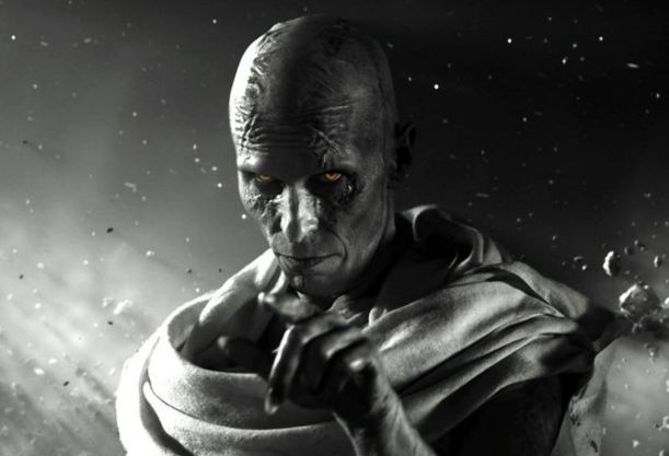 Christian Bale Jadi Trending Topic Usai Tampil di Trailer “Thor: Love and Thunder”