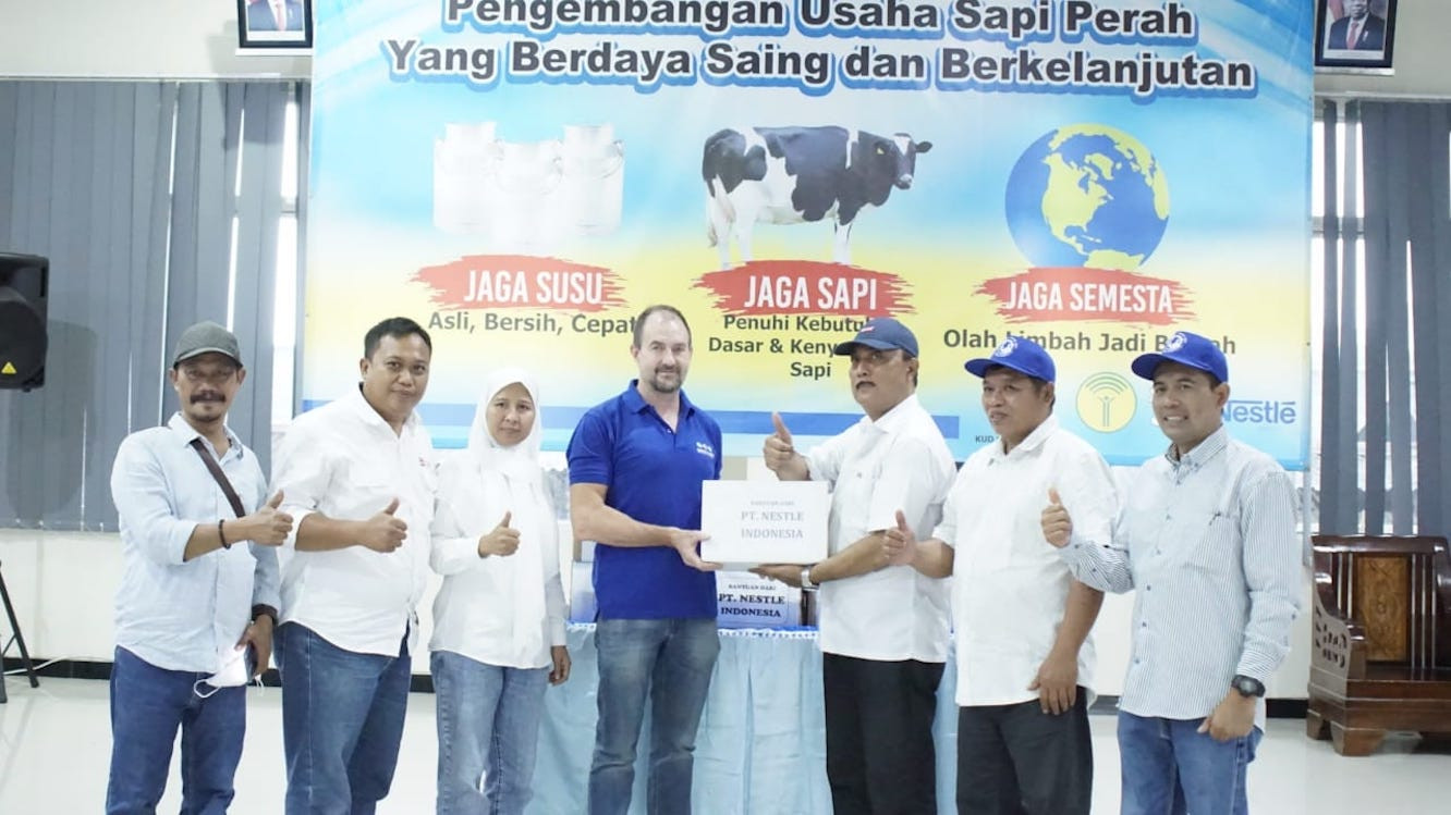 Dukung Percepatan Penanggulangan Pmk, Nestlé Indonesia Salurkan Bantuan Rp1,2 Miliar