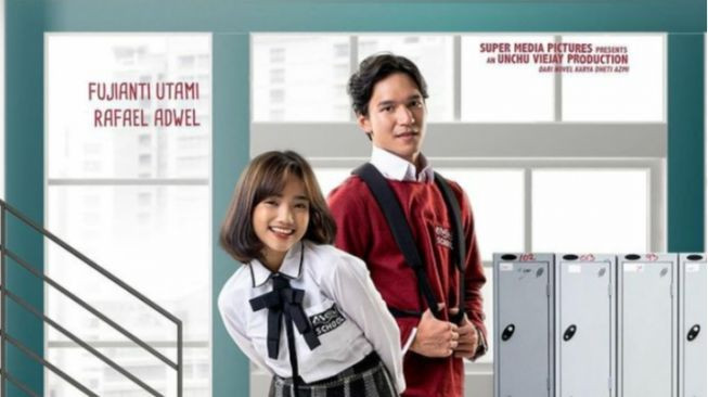 Dibintangi Fuji Debut Jadi Aktris, 5 Fakta Film "Bukan Cinderella"