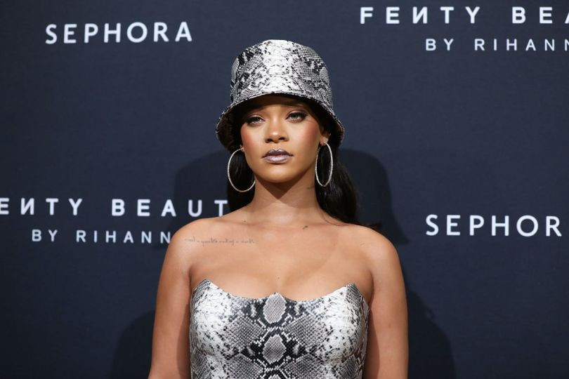 Kekayaan Bersih Capai Rp21 Triliun, Rihanna Jadi Miliarder Perempuan Termuda