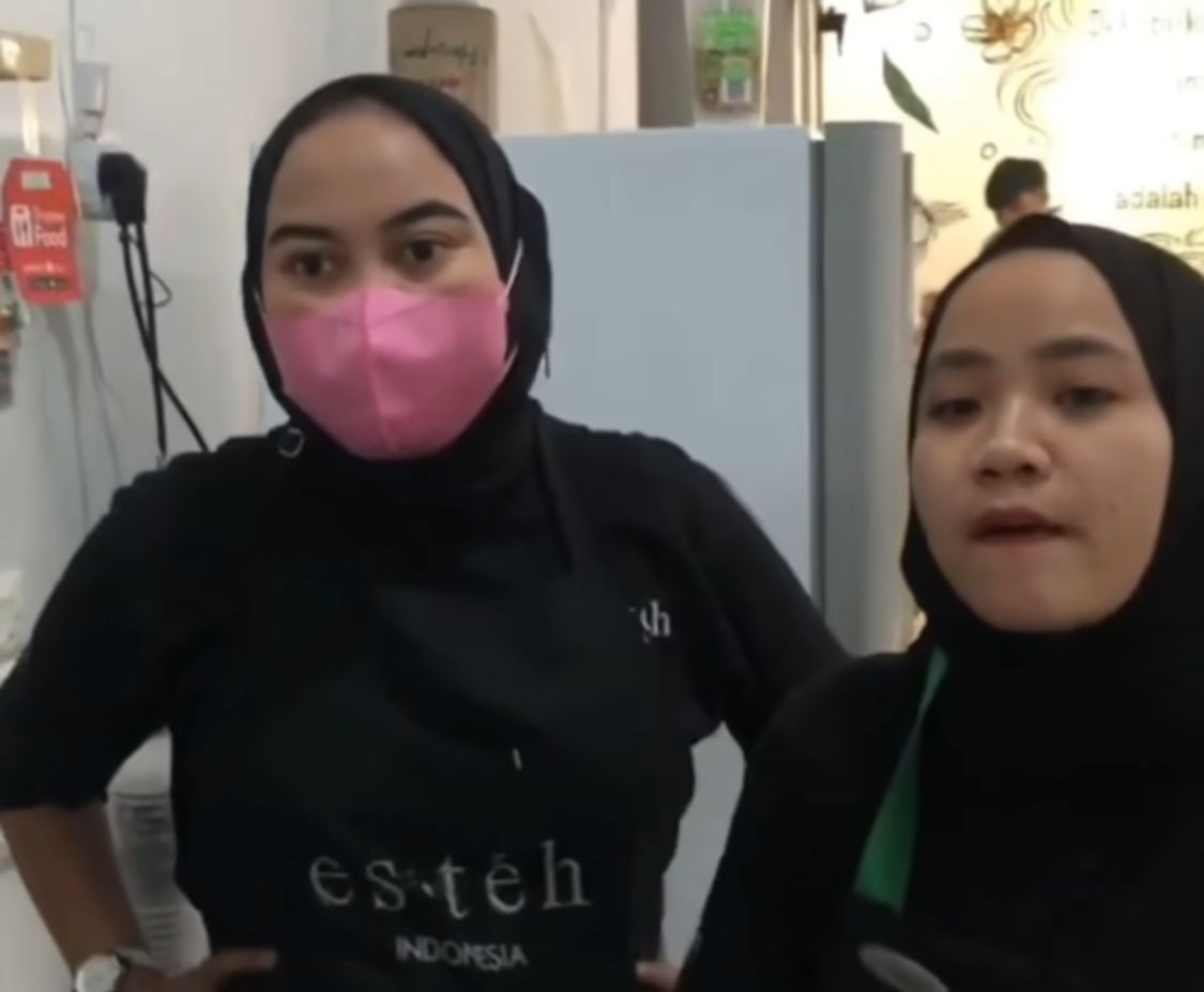 Marah-marah ke Pembeli, Video Pegawai Gerai Minuman “Es Teh” Kini Viral!