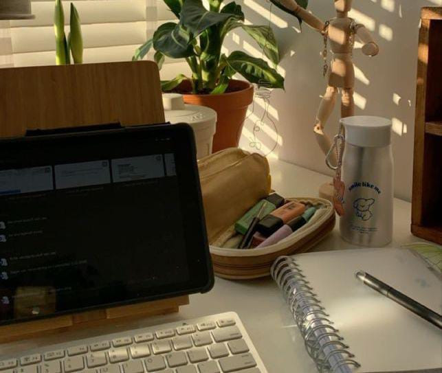 Ingin Jago Bahasa Inggris? Ini 6 Channel YouTube yang Patut Kamu Kunjungi