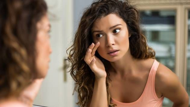 Ladies, Hentikan Penggunaan Skincare Jika Alami 5 Masalah Kulit Ini