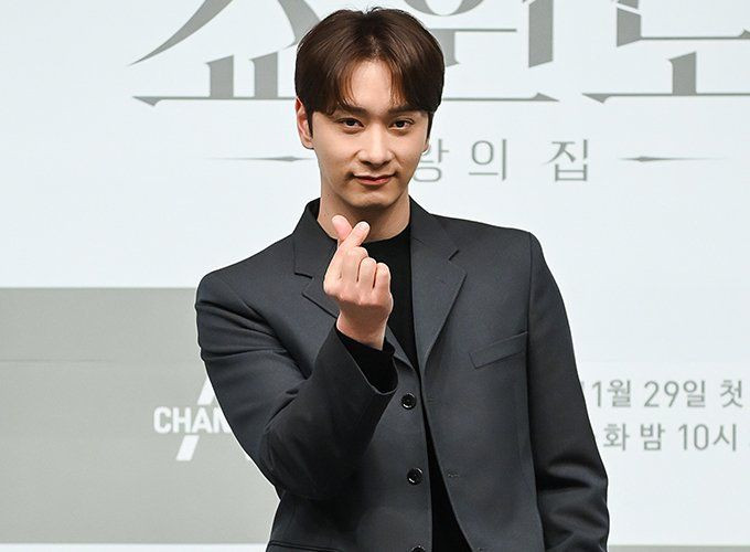 Chansung 2PM Resmi Jadi Ayah atas Kelahiran Anak Pertamanya