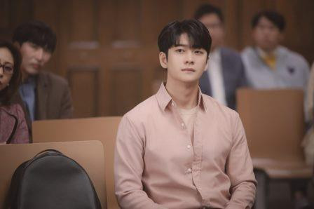 Meroket Lewat “Extraordinary Attorney Woo”, Ini Uniknya Perjalanan Karier Aktor Kang Tae-Oh