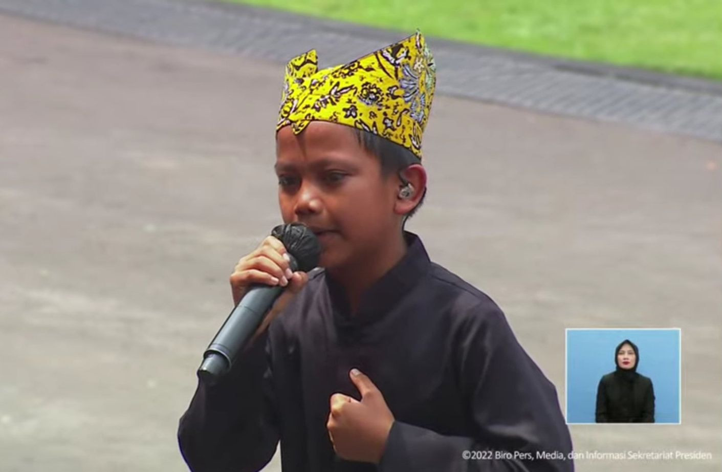 Bocah Asal Banyuwangi, Farel Prayoga Nyanyikan Lagu "Ojo Dibandingke" Di Istana Negara