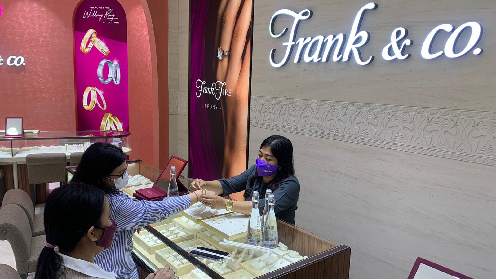 Buka Gerai Di Centre Point Mall Medan, Frank & Co. Hadir Dengan Konsep Baru