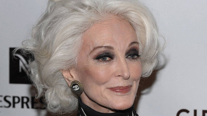 Usia 91 Tahun, Supermodel Tertua Ini Berpose Tanpa Busana