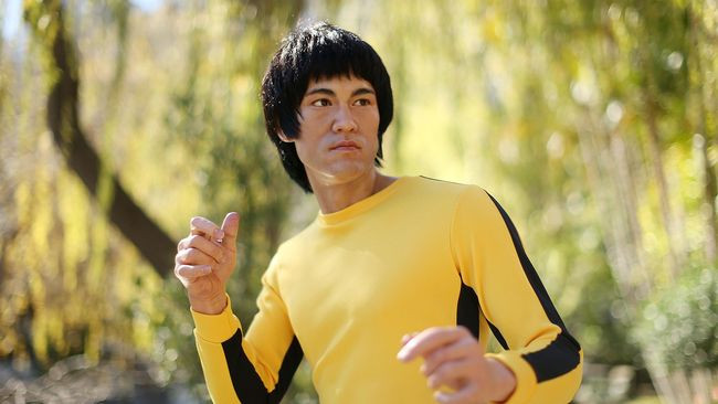 Hipotesa Baru Penyebab Kematian Bruce Lee, Diduga Karena Kelebihan Air