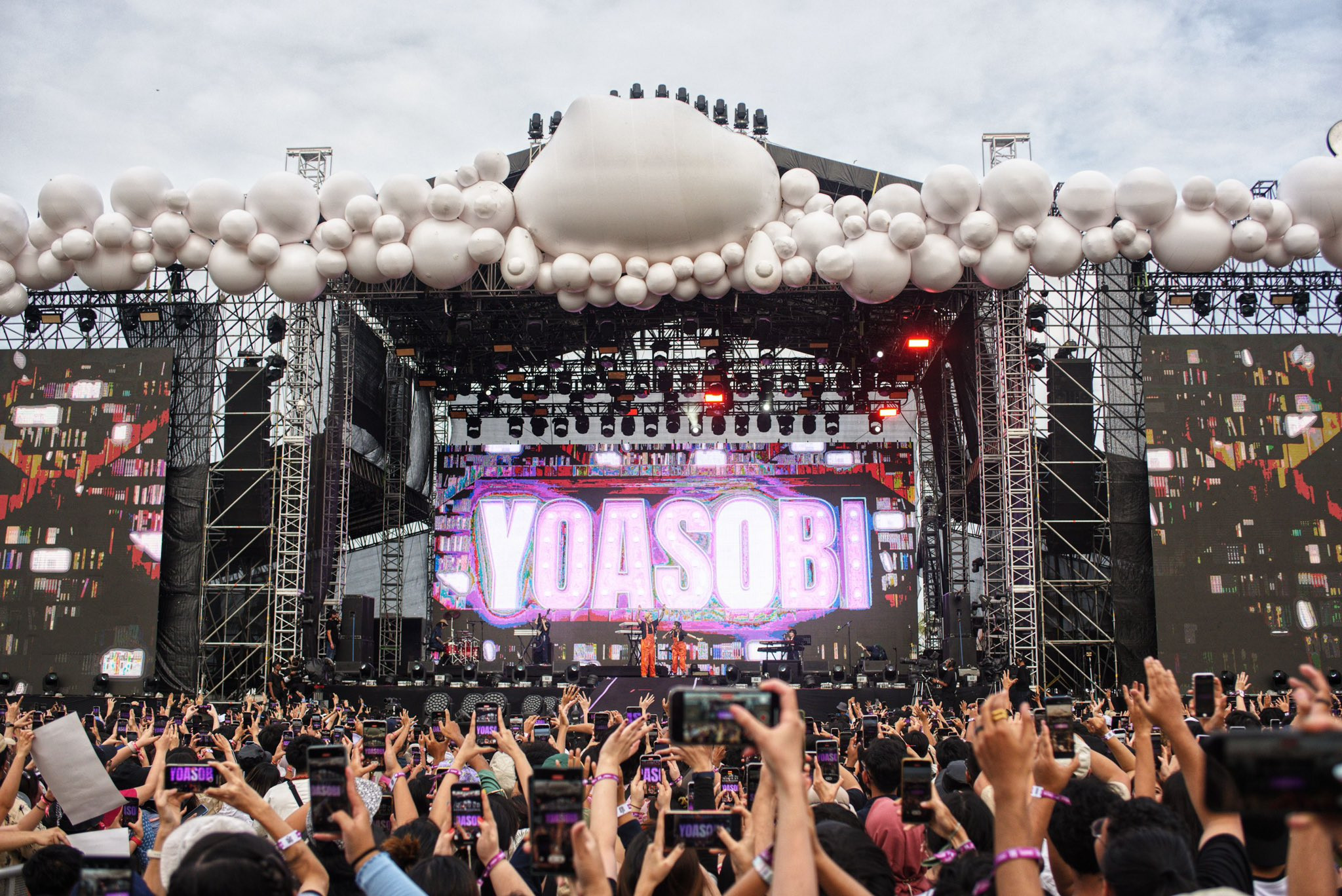 Tampil Memukau Di Hitc, Penggemar Indonesia Nantikan Konser Solo Yoasobi