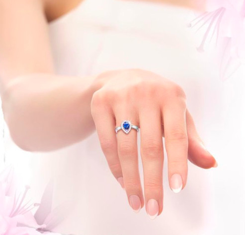 Intip Keindahan Blue Sapphire Sri Lanka dan Madagaskar dalam Perhiasan Berlian