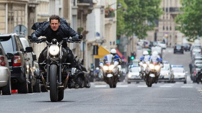 Tom Cruise Lakukan Aksi Berbahaya Hingga Ribuan Kali Demi "Mission Impossible 7"