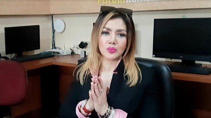 Kaca Mobil Dipecah Maling, Barbie Kumalasari Ngaku Syok