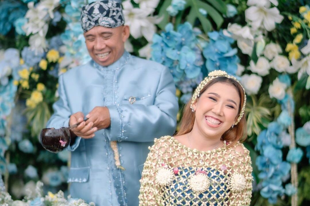 Segera Menikah, Intip Potret Kiky Saputri Jalani Prosesi Siraman