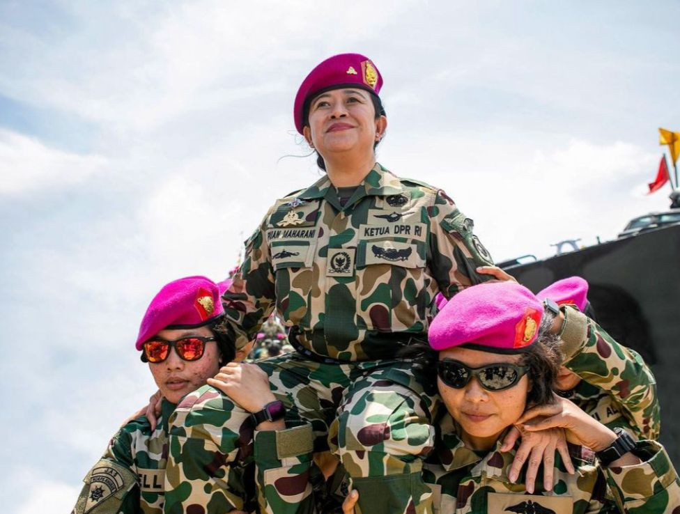 Puan Maharani Ditetapkan Jadi Warga Kehormatan Marinir Perempuan Pertama Di Indonesia