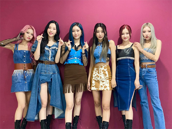 Resmi Tinggalkan Agensi! Simak 5 Fakta Girl Group Momoland Selama Berkarya