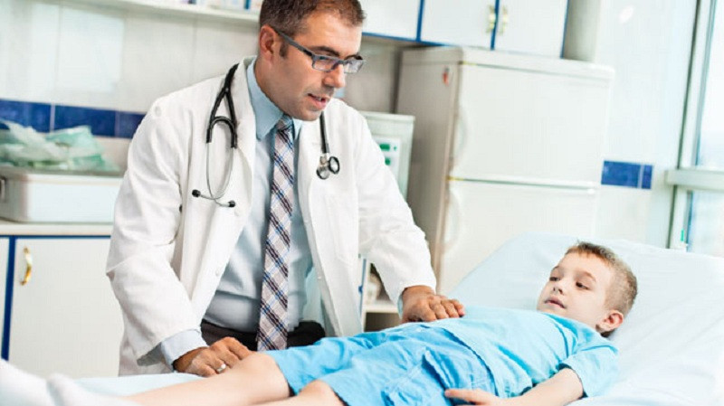 Orang tua Wajib Tahu, 5 Tips Efektif Agar Anak Berani Khitan