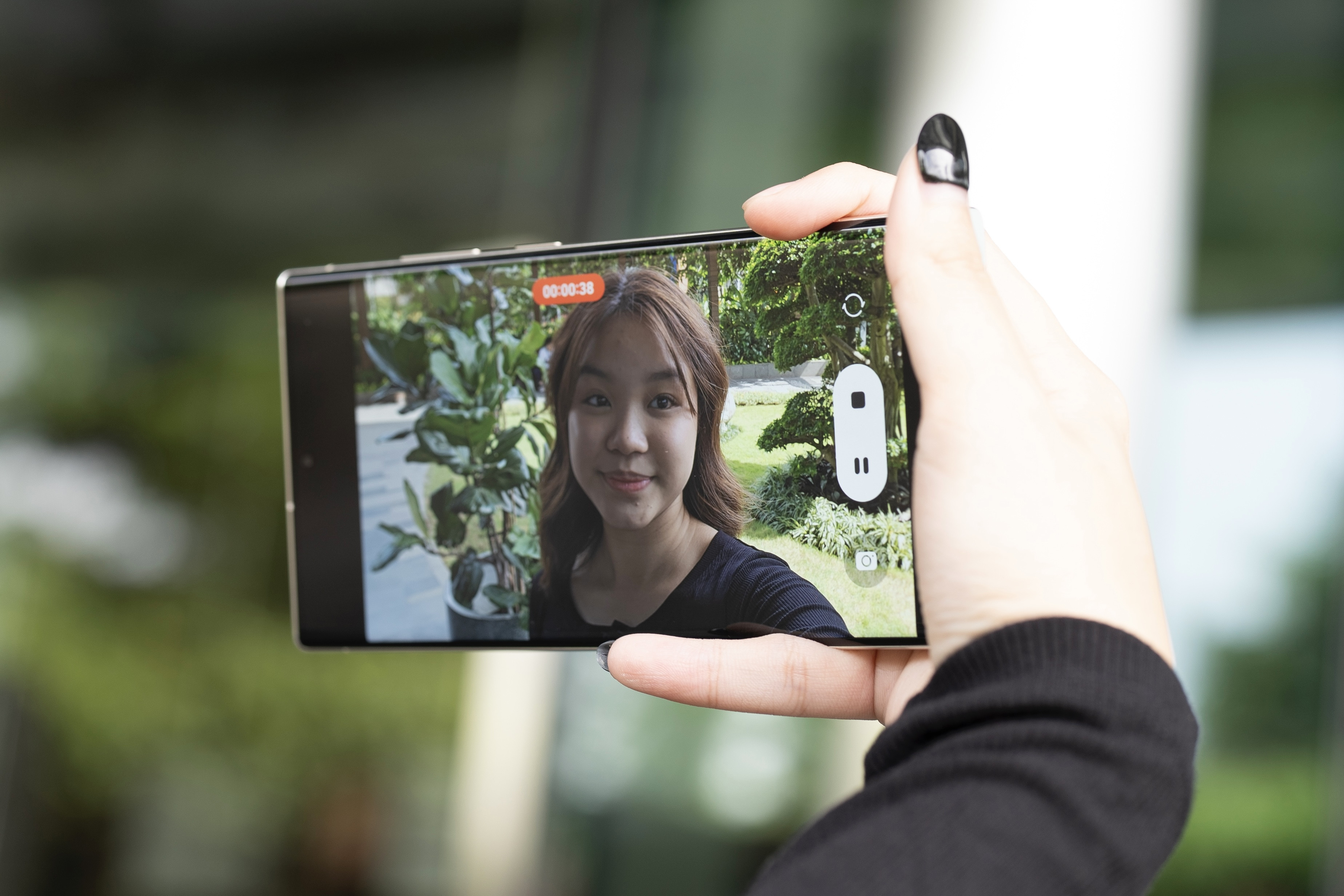 Trik Jadi Content Creator Profesional dengan Galaxy S23 Series 5G