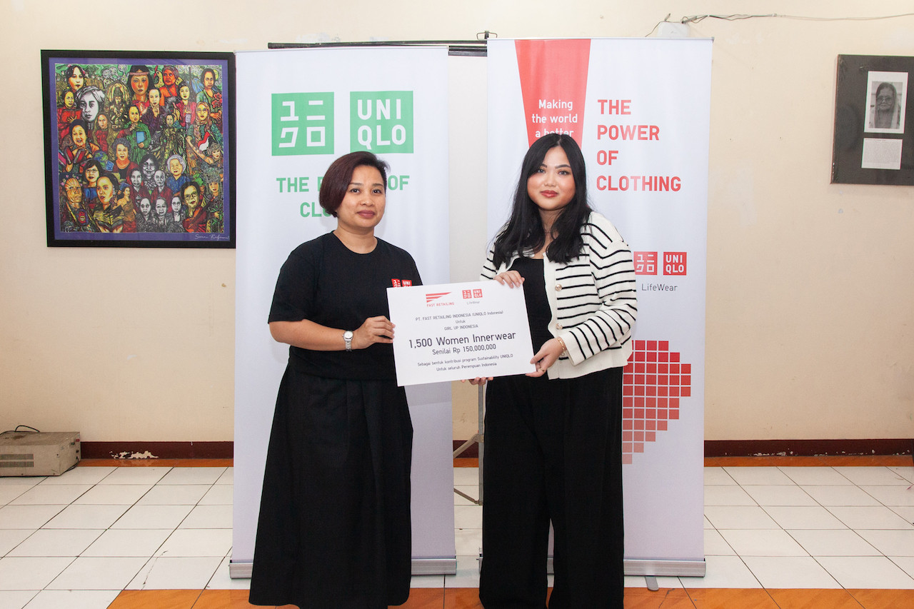 Bentuk Dukungan Nyata Tuk Perempuan, Uniqlo Donasikan 1500 Innerwear