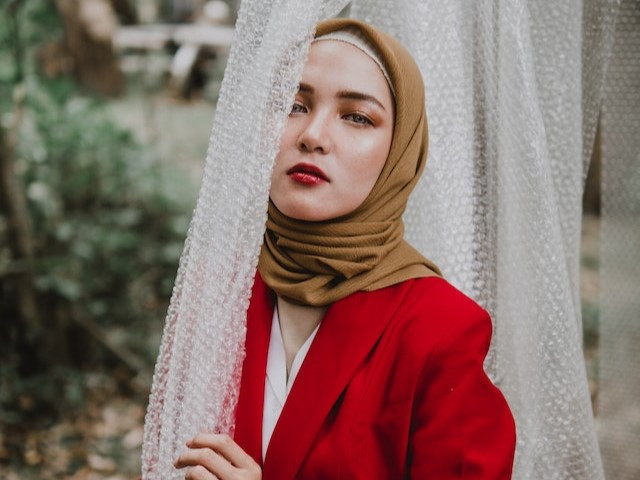 5 Pilihan Model Hijab Tuk Rayakan Lebaran