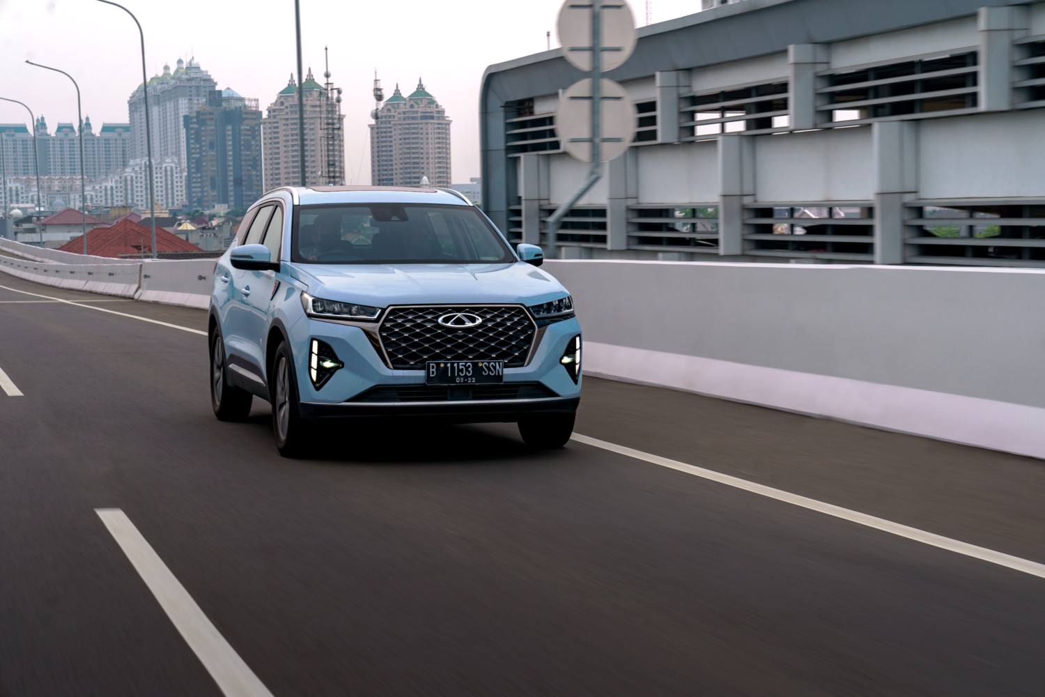 Mudik Bareng Keluarga dengan 5 Seater Premium Chery TIGGO 7 Pro