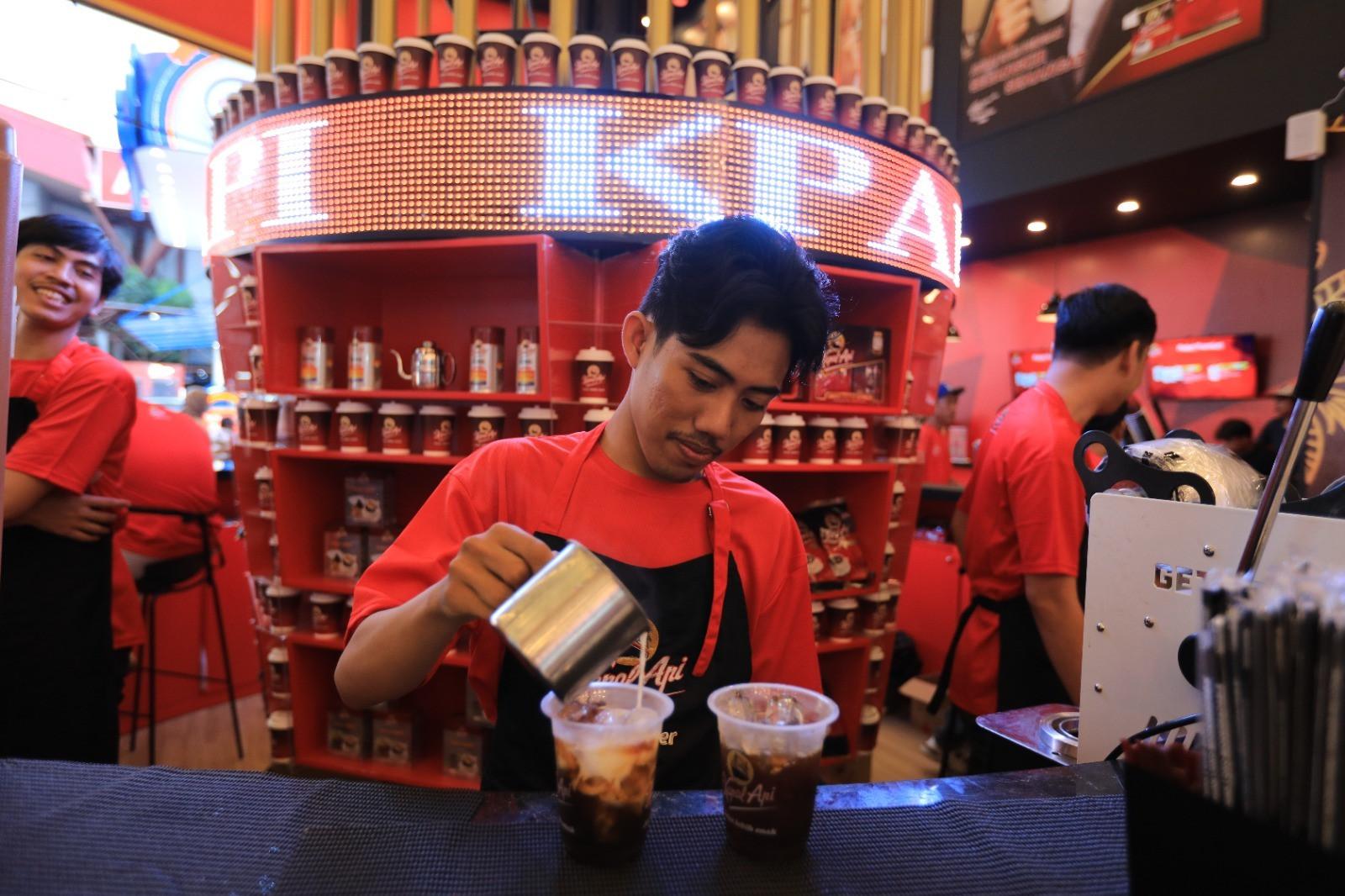 Rekomendasi Tempat Ngopi Seru di Jakarta Fair 2023