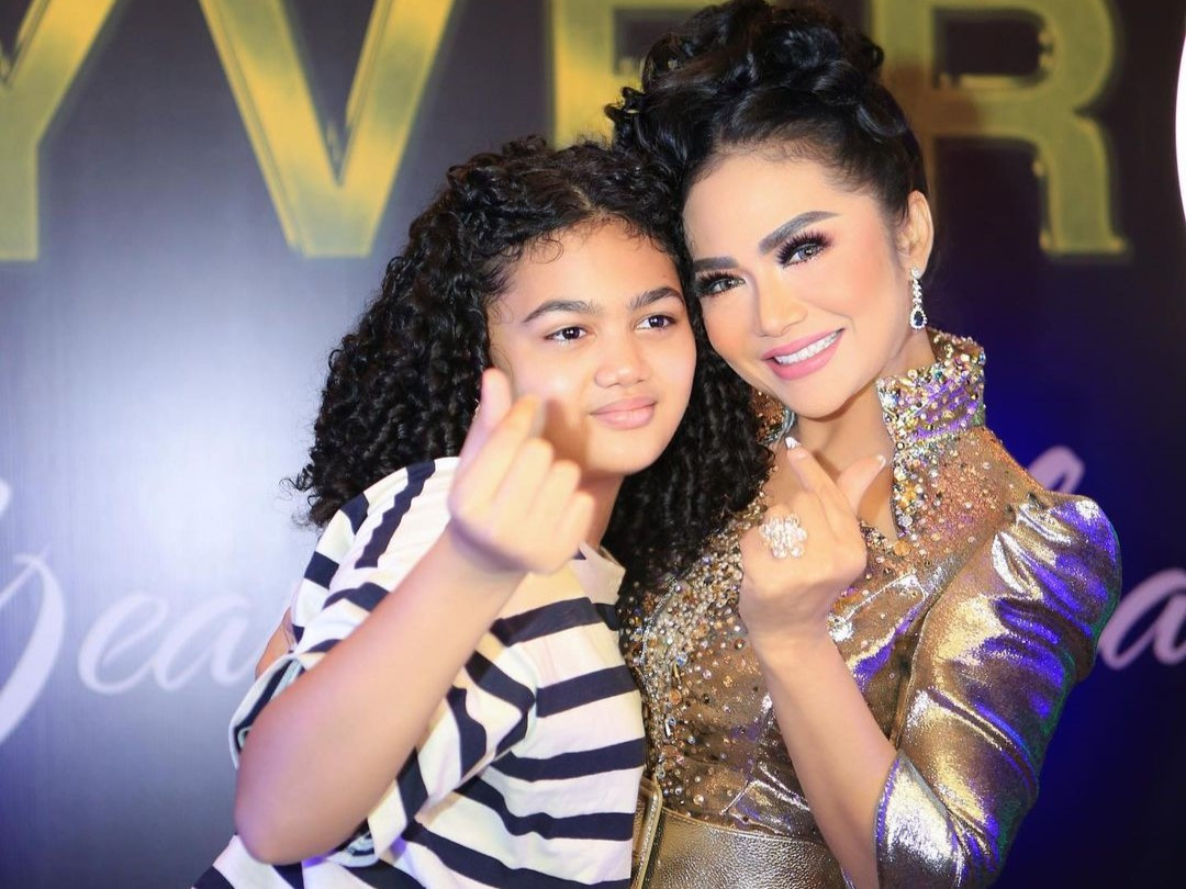 Amora Lemos Bergabung dengan Sony Music, Kris Dayanti: Ini Keajaiban